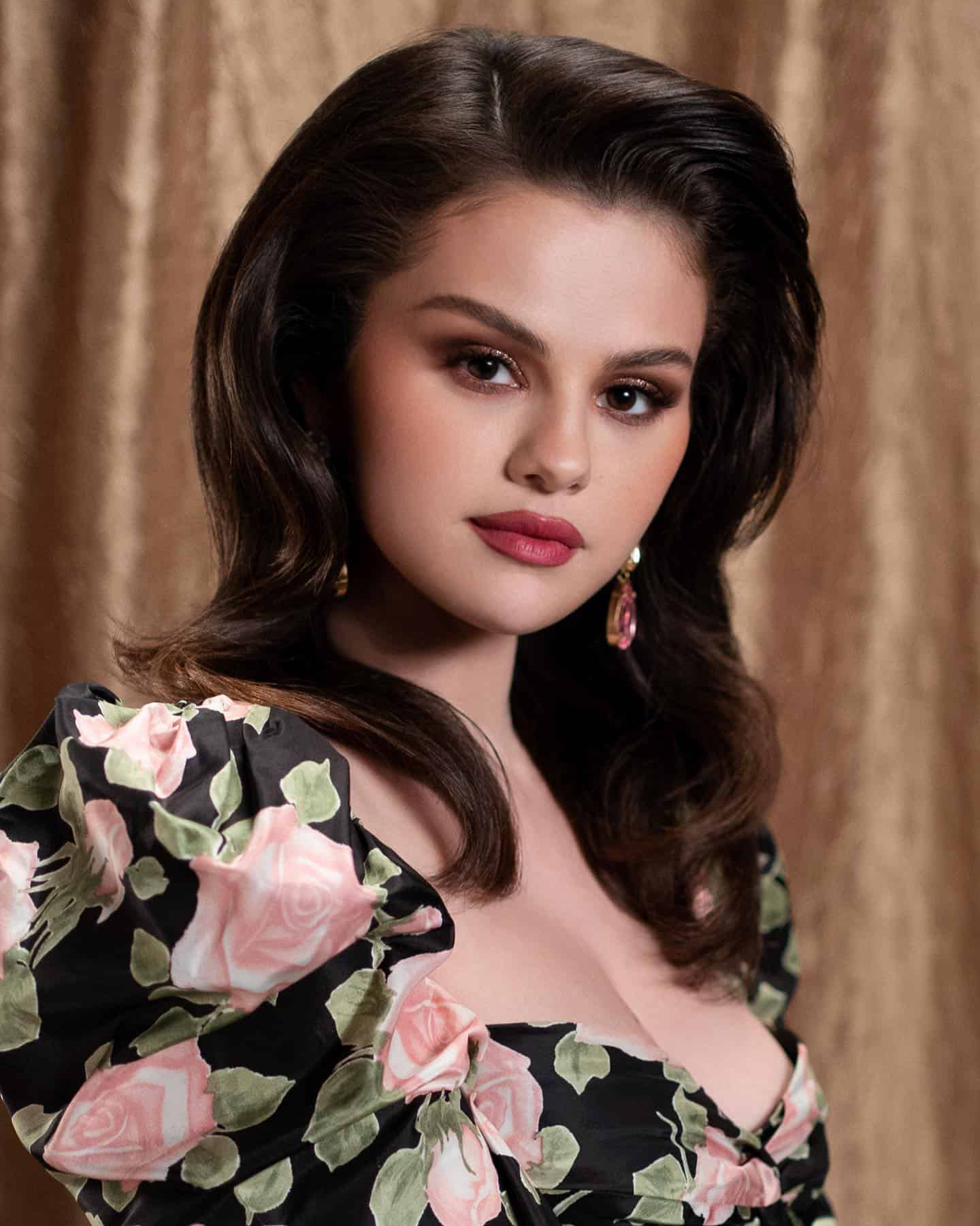 Selena Gomez TikTok Photos
